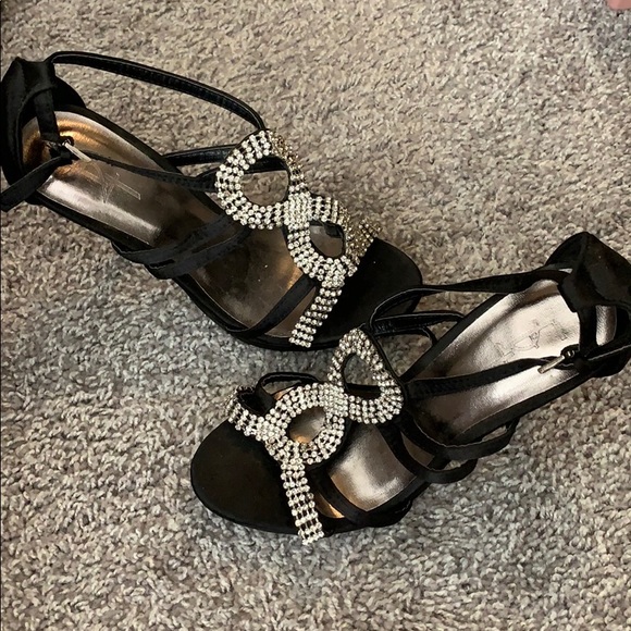 windsor rhinestone eight strappy stiletto heel - Picture 3 of 3